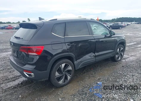 2024 Volkswagen Taos 1.5T Se z USA, uszkodzony, nr VIN 3VVUX7B25RM037822